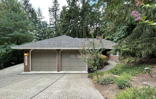 11011 S Southridge Dr