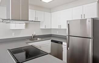 Aspire Gresham Apartments Renovated Kitchen