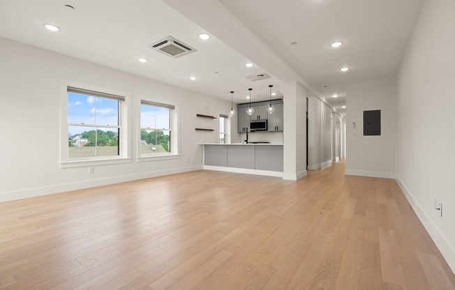 208 SPENCER