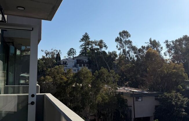 1 bed, 1 bath, 582 sqft, $3,195, Unit 302