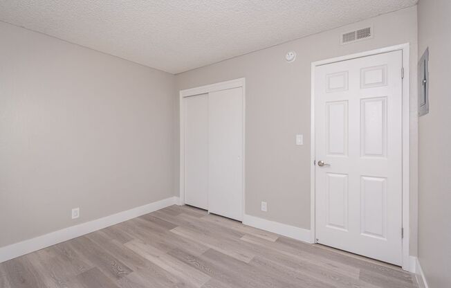 2 beds, 1 bath, 760 sqft, $1,825