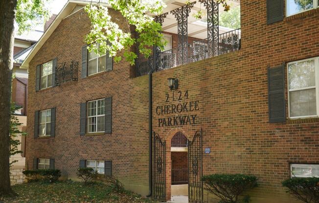 2124 Cherokee Parkway
