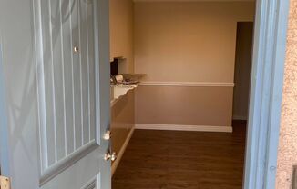 1 bed, 1 bath, 600 sqft, $1,825, Unit E