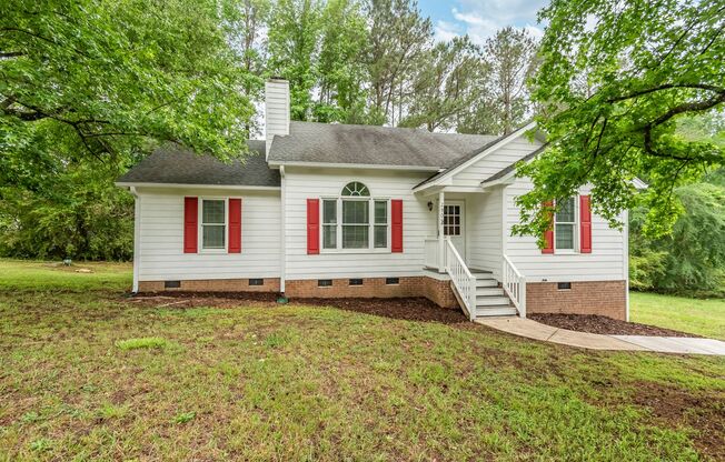 Cute 3 Bedroom Ranch with Large Wooded Yard- Raleigh-Available Now!