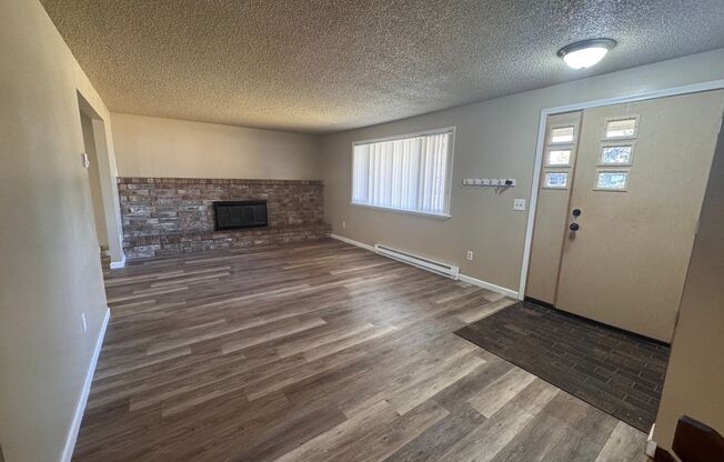 HANGMAN VALLEY 4 BEDROOM HOME