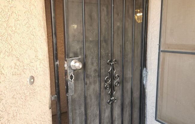Single-Story 2 Bed, 2 Bath with 2-Car Garage in Gate Community