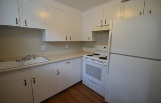 1 bed, 1 bath, 750 sqft, $1,200, Unit 7