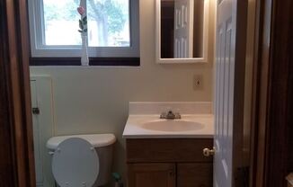 6416 2nd Pl NW Lower level