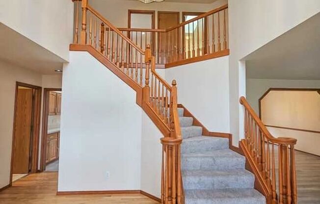 Spaceous newly remodeled 5 bedroom 3 bath house with large back yard and hard gazebo on backyard patio