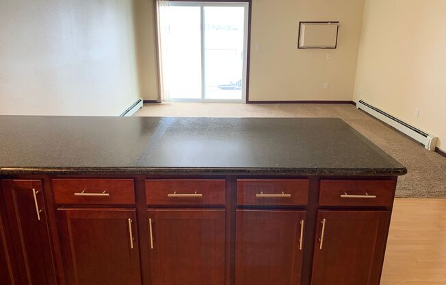 1 bed, 1 bath, 718 sqft, $1,055, Unit 3839-209