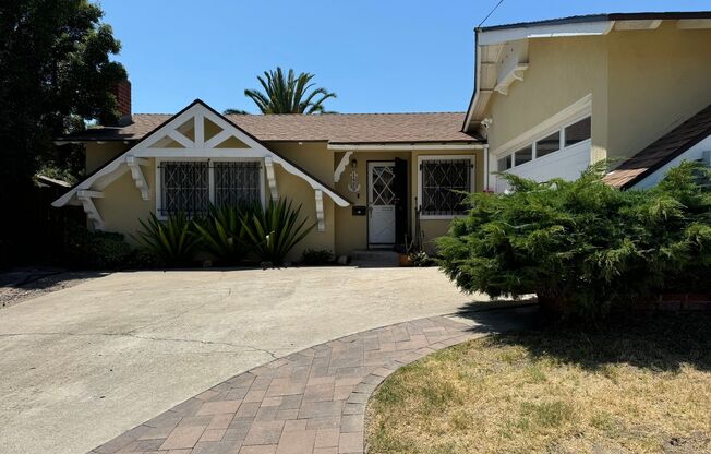 Charming 3BR/2BA Lemon Grove home AVAILABLE!