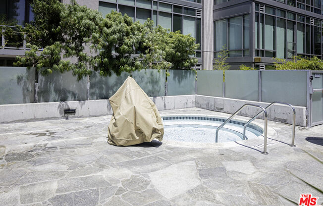 1 bed, 2 baths, 1,200 sqft, $3,495, Unit 716