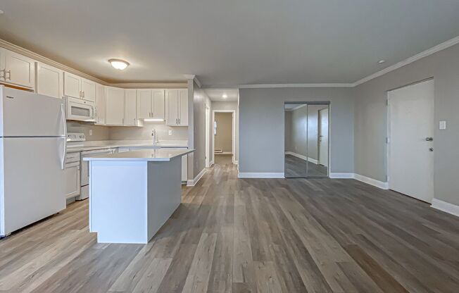 Poplar Apartments