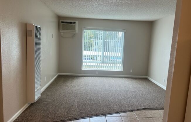 1 bed, 1 bath, 704 sqft, $1,425, Unit 20