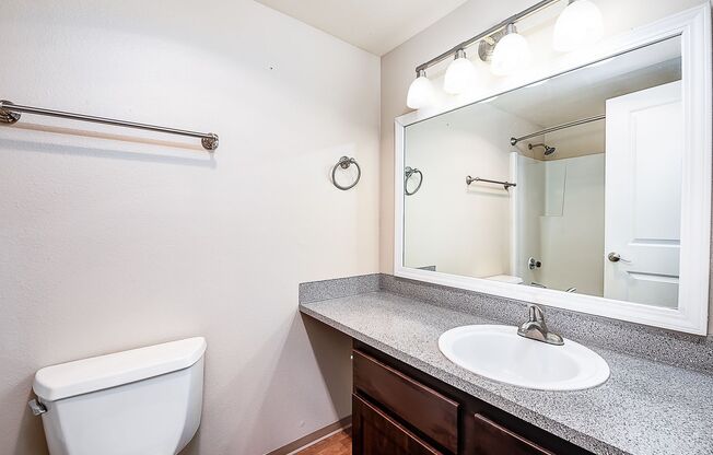 1 bed, 1 bath, 648 sqft, $1,675, Unit 1-108