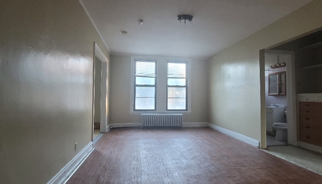 156 N Central Ave
