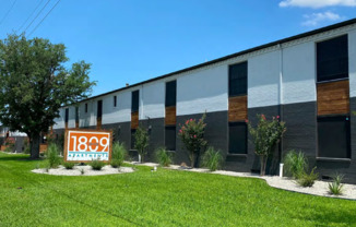 1 bed, 1 bath, 600 sqft, $899, Unit 1729-116