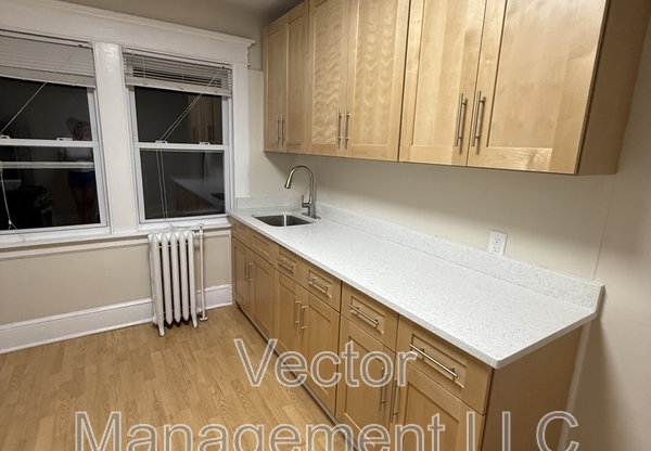 173 ELM ST
