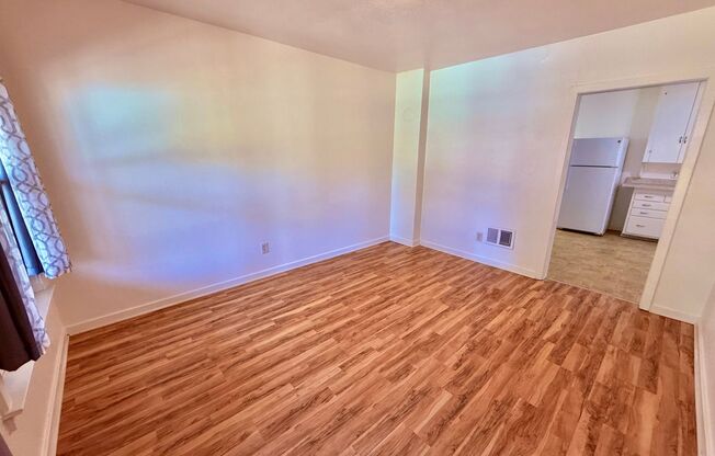 Charming 2-bedroom, 1-bathroom Duplex Located in a Prime Oroville Neighborhood