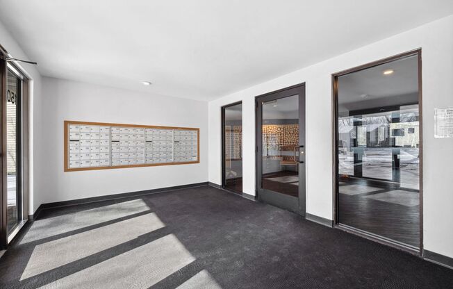 2 beds, 2 baths, 985 sqft, $1,530, Unit 1501-317