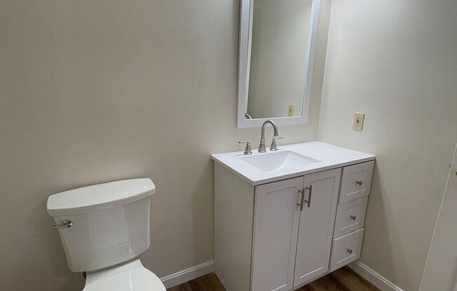 3 beds, 1 bath, 1,218 sqft, $2,400, Unit 238