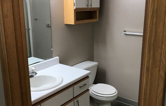 1 bed, 1 bath, 772 sqft, $1,059, Unit 1-304