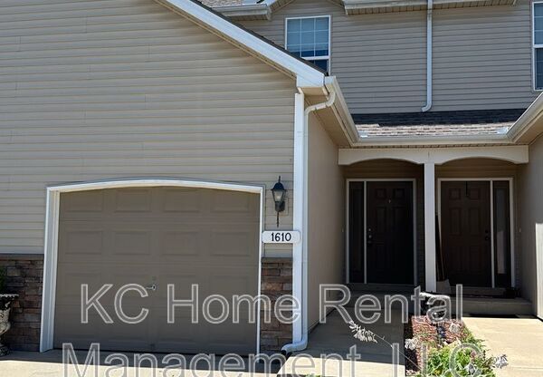 1610 N 127 ST