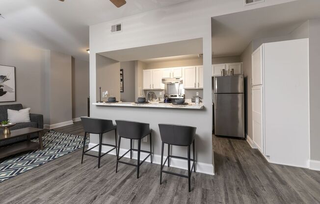 1 bed, 1 bath, 870 sqft, $1,150, Unit 1506