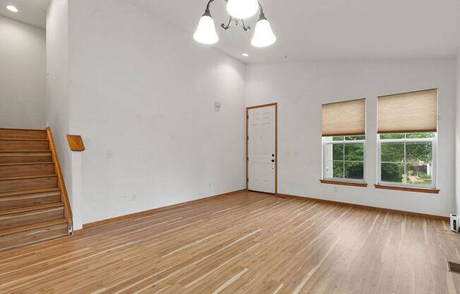 Single Family Home For Rent Near Richard's Lake