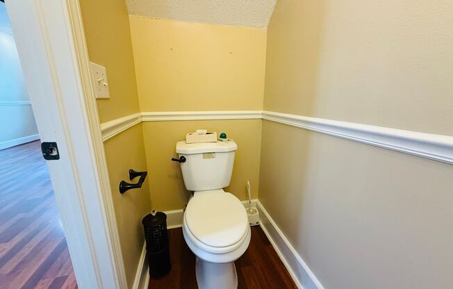 2 beds, 2.5 baths, $1,700