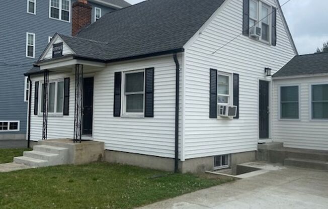 485 Admiral St