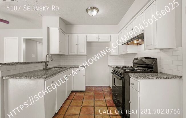 5107 SELINSKY RD
