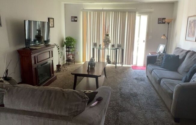 2 beds, 1 bath, $1,745, Unit #D