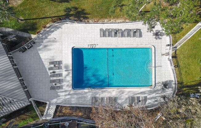 Lake Maitland Living | Mid-Century Charm