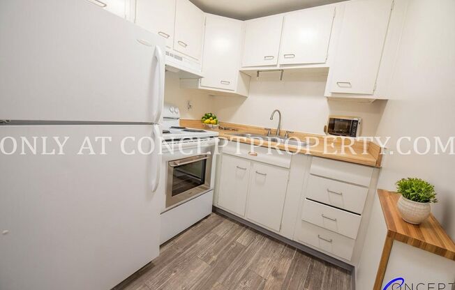 2 beds, 1 bath, 790 sqft, $1,199, Unit 02