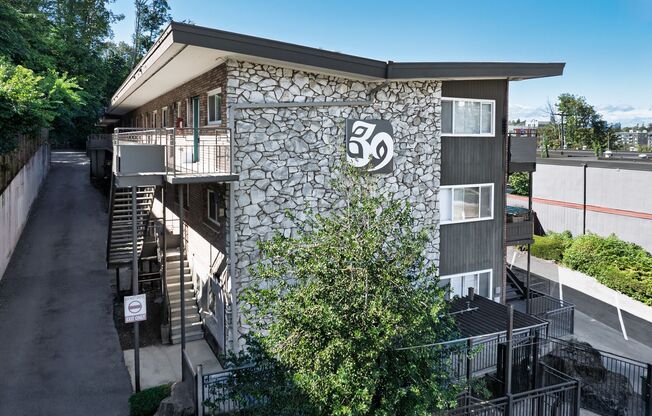 39th Ave Flats