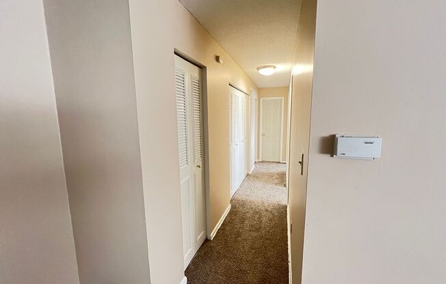2 beds, 1 bath, 900 sqft, $940, Unit 58