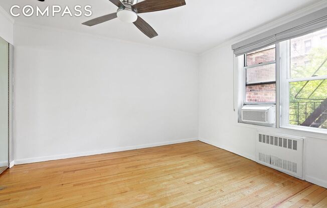 302 E 88 ST