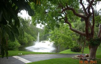 SE 15TH STREET