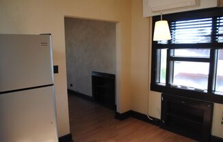 1 bed, 1 bath, $1,100