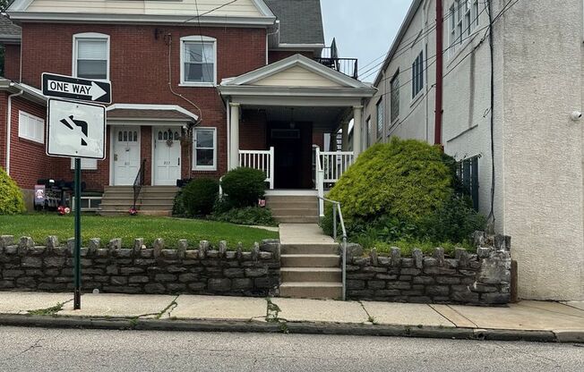 813 Greenwood Avenue
