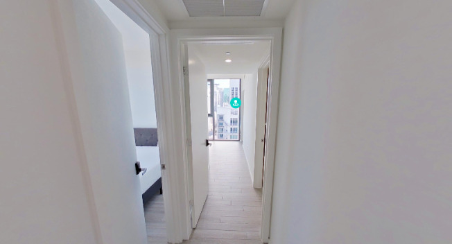 330 NE 4 ST