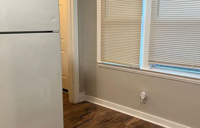 1 bed, 1 bath, 725 sqft, $750, Unit 258