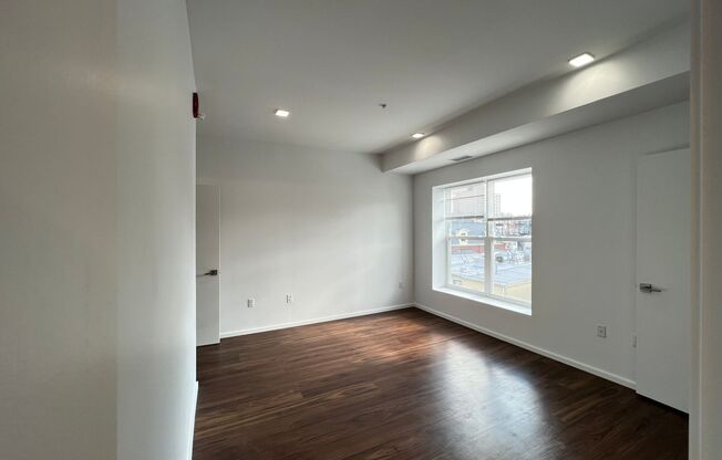 2 beds, 2 baths, 847 sqft, $2,495, Unit 610