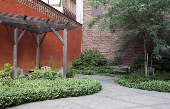 1 bed, 1 bath, 600 sqft, $5,500, Unit 7E