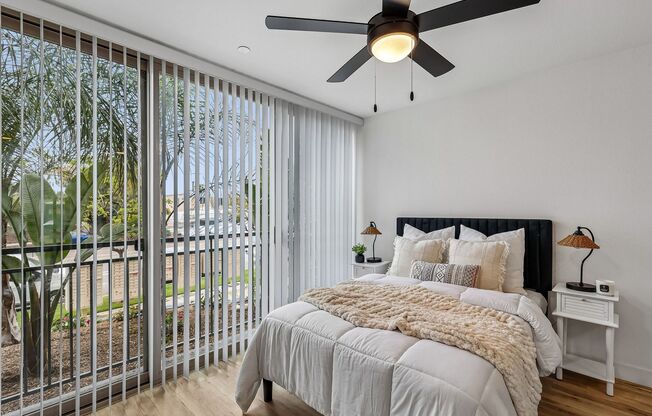 Studio, 1 bath, 452 sqft, $2,275, Unit 2330-107