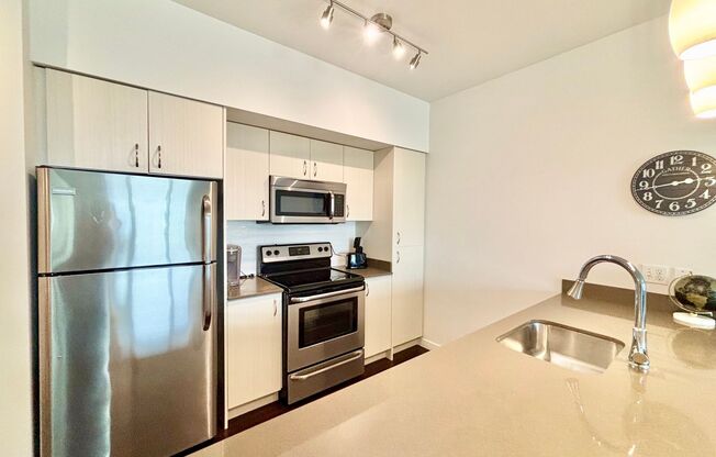 1 bed, 1 bath, 683 sqft, $2,100, Unit 215
