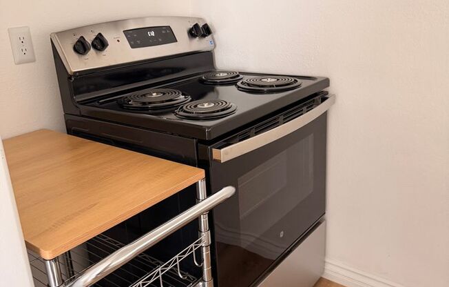 1 bed, 1 bath, 515 sqft, $2,225, Unit 940 - 304