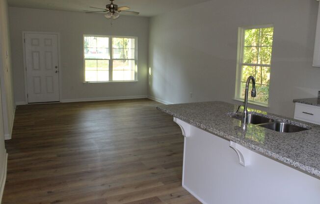 Four Bedroom Three Bathroom Single Family Home-Move In Ready