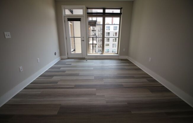 1 bed, 1 bath, 605 sqft, $1,495, Unit APT 610